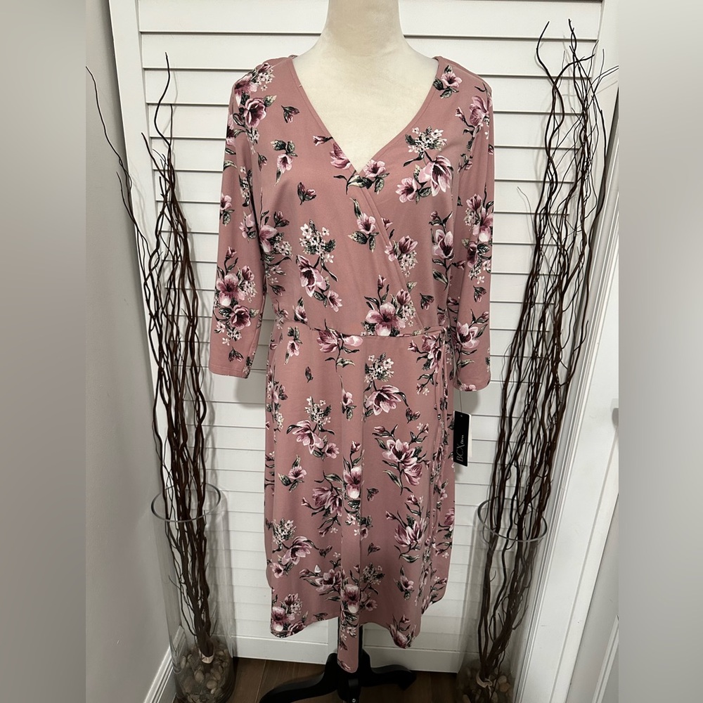NEW w/ Tag BCX V NECK MOCH WRAP DRESS SIZE Size 1X